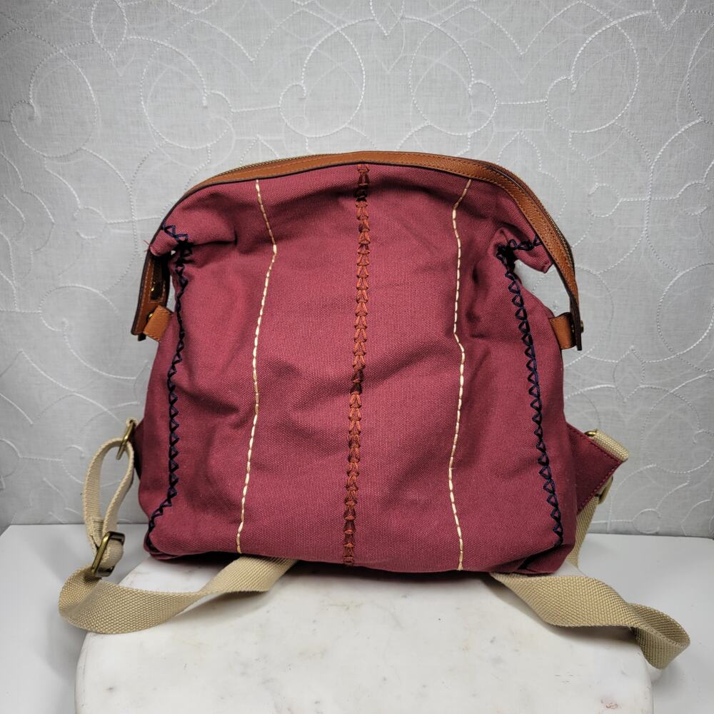 GILI Embroidered Canvas Backpack 13" Red Tan Leather Trim Adj Straps‎ Zipper